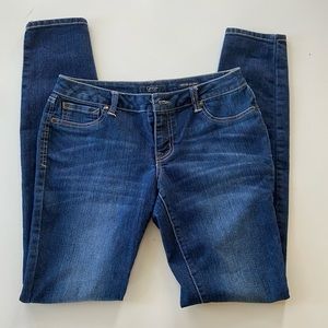 Jessica Simpson KISS me Jeggings